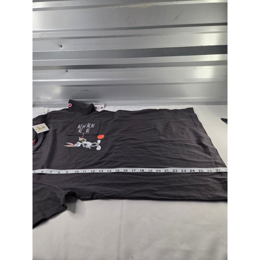 Champion Looney Tunes Bugs Bunny March Madness NCAA Pocket T-Shirt Black Men's M - Picture 3 of 5
